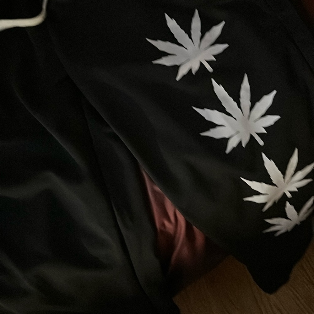 Weeeed sweatpants. Pretty cool and awesome!!